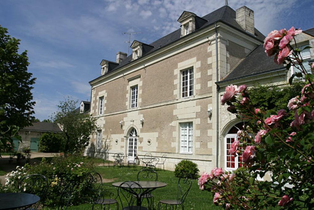 Le Clos De Ligré Exteriör bild