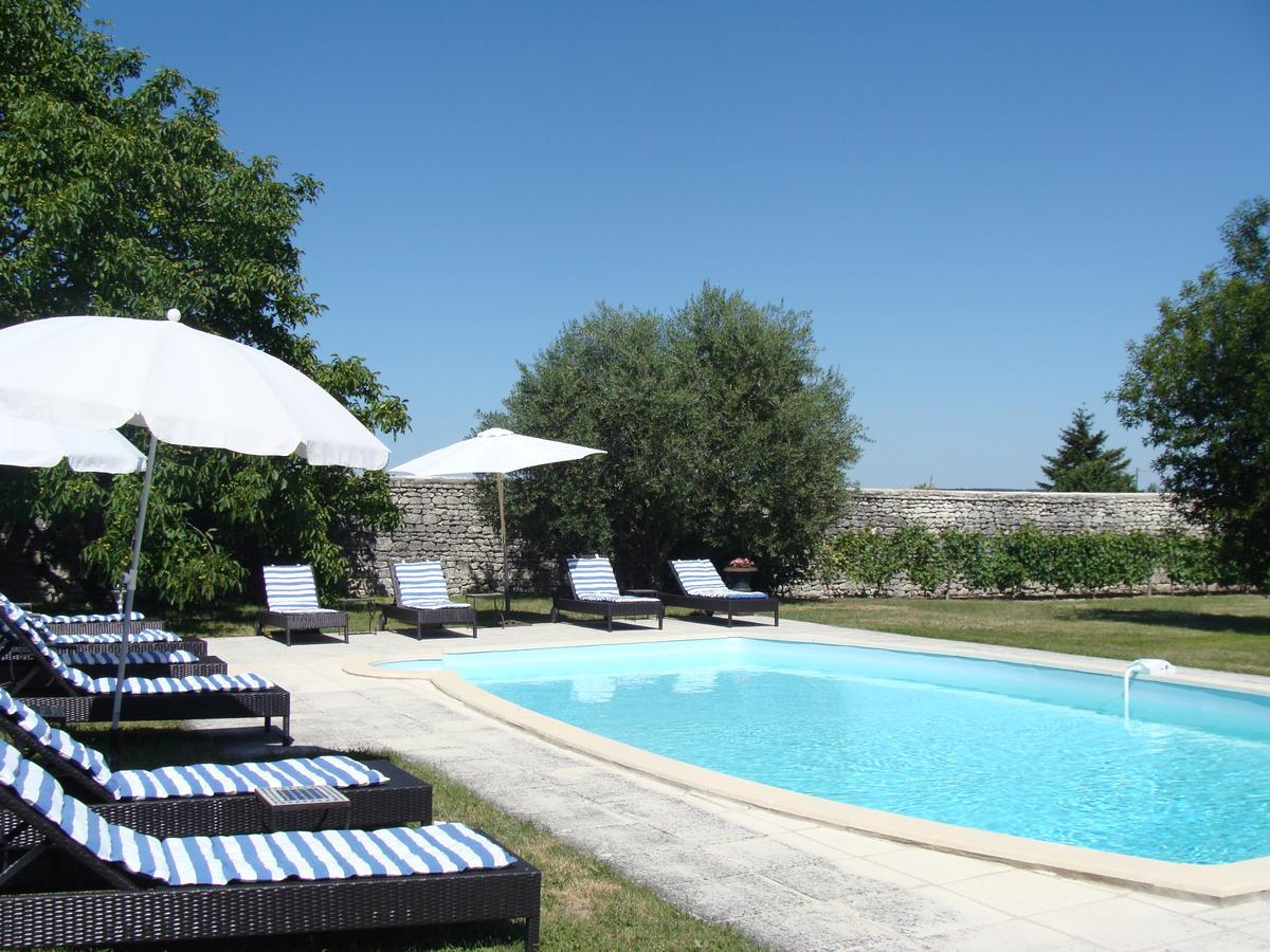 Le Clos De Ligré Exteriör bild